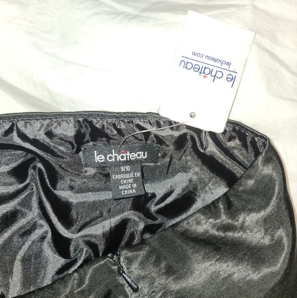 Le Chateau black satin maxi skirt with  gold embroidery at waist size 10… - Picture 10 of 13